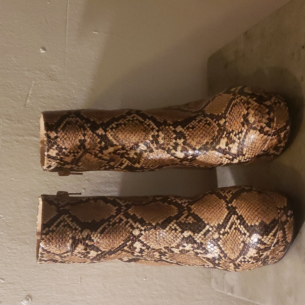 Steve madden size:9